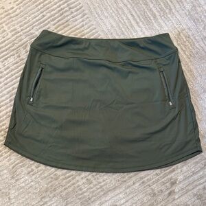 Chic Forest Green Athletic Skirt